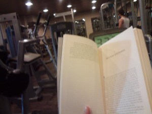 Diferente de mim, a minha câmera não tem um desempenho melhor quando vai pra academia.