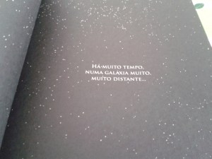 Tan tan TAN, TAN, TANANANNNNN NAN, TANANAAAAAAAN NAN, tananan… 